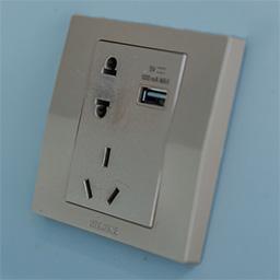 Fuente de Alimentaciónde de Uso Interior